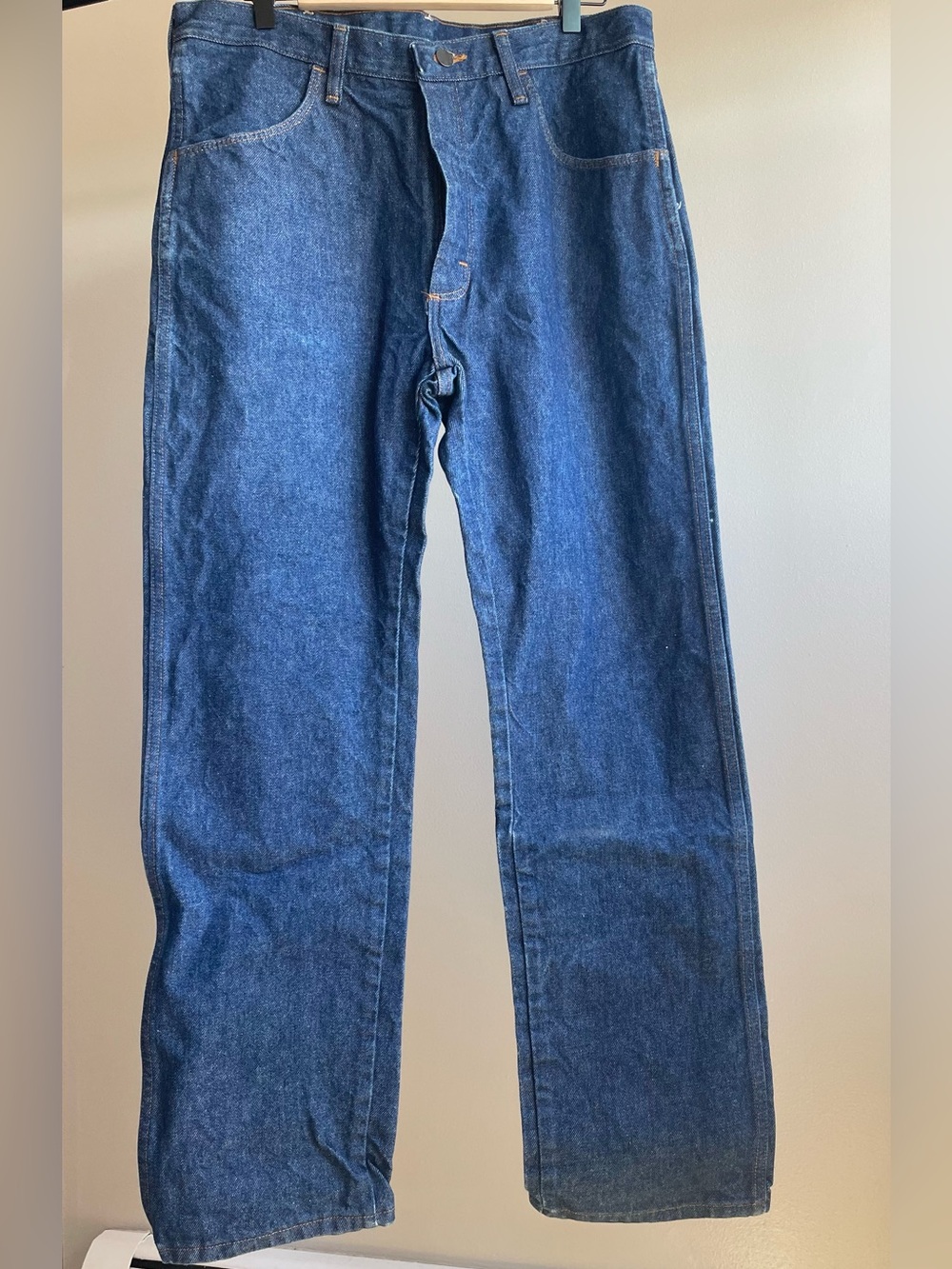 Men's Dark Blue Rustler Jean. Size 36x30